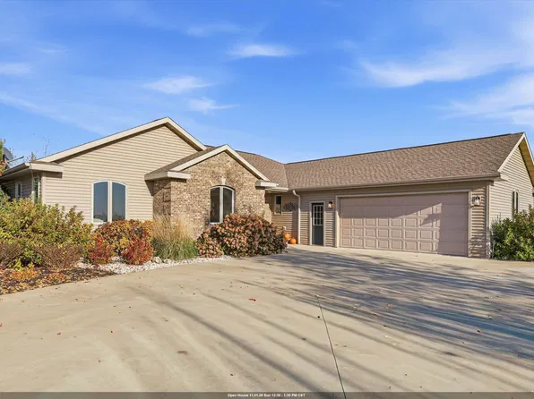 6705 Elmro Rd, Greenleaf, WI 54126