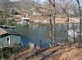 617 South Rd, Grove, OK 74344