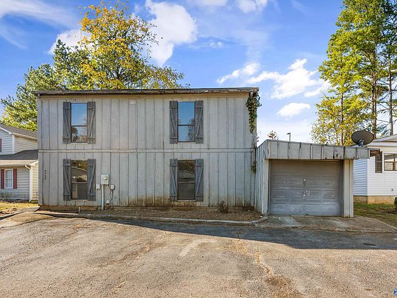 2nd image of 4305 Chalet Cir NW