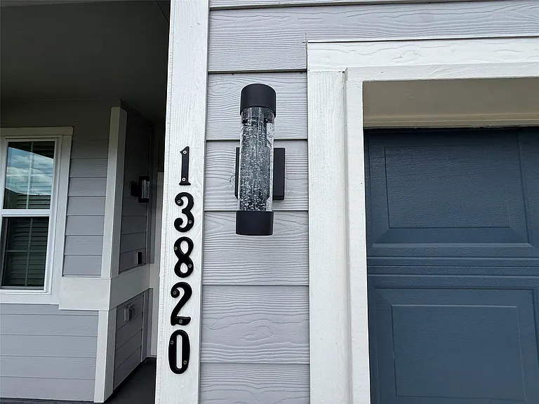 13820 Goldeye Dr — Photo 11
