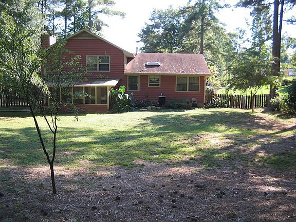 Rear Yard View