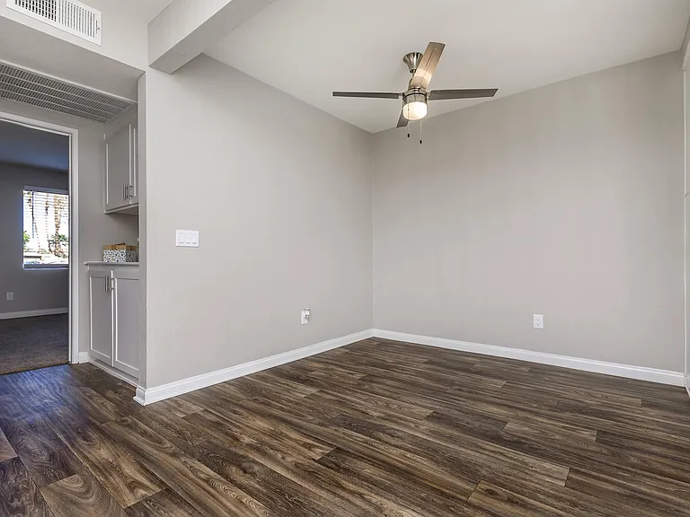 FABULOUS FLOORING AND STORAGE SPACES