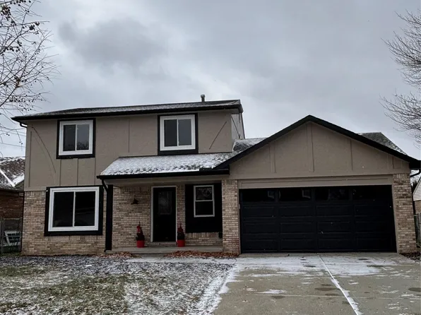 8821 Knolson Ave, Livonia, MI 48150