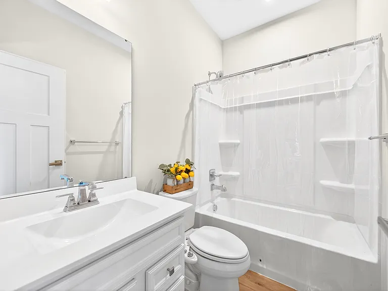 6706 Sycamore Way — Photo 3