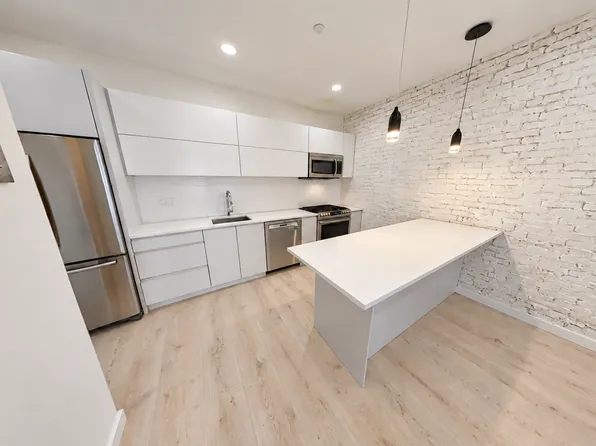 2 Worthington St #1, Boston, MA 02120