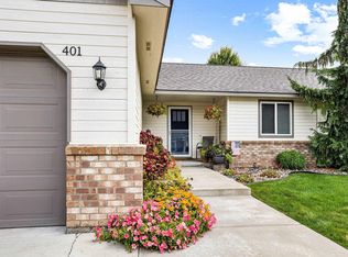 401 Virginia Ct, Zillah, WA