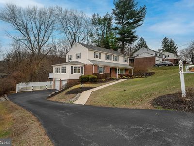 203 Cherry Hill Ln, Broomall, PA, 19008