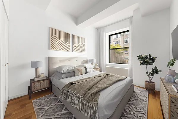 Rented by SERHANT. | media 17