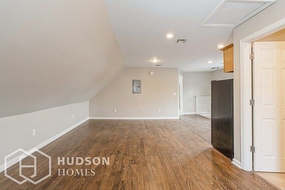 3rd image of 16 Dassing Ave Floor 3
