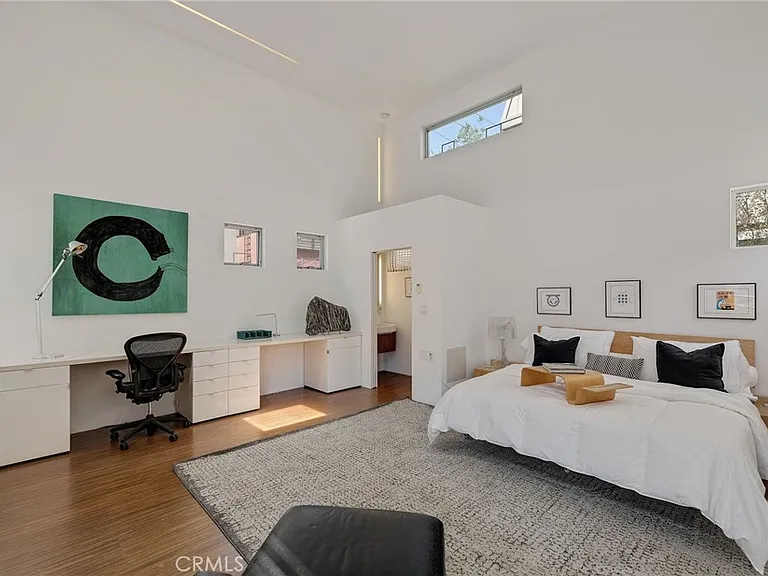 27 Driftwood St — Photo 35