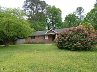 511 Normandy St, Cary, NC 27511