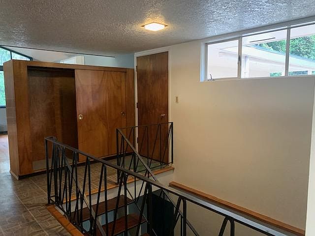 1st image of 3171 Wildwood Dr