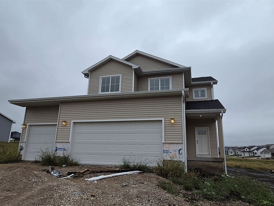1st image of 410 S Walnut Dr