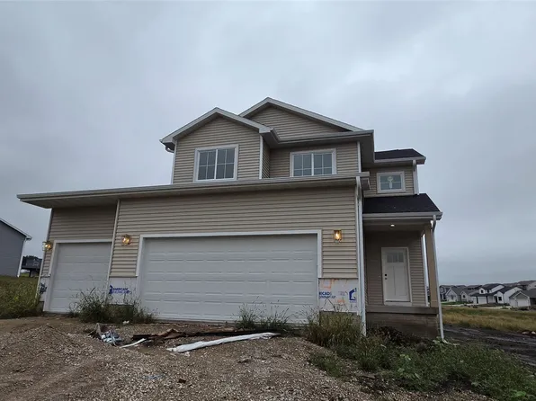 410 S Walnut Dr, Norwalk, IA 50211