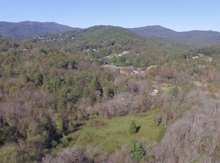 7414 Old Mill Plantation Dr, Roanoke, VA 24018