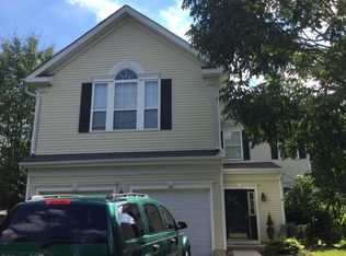 57 Greenbrook Dr, Columbus, NJ 08022