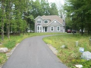 615 Longdon Ct, East Stroudsburg, PA 18301