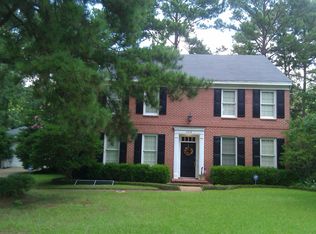 1516 Kristen Dr, Jackson, MS 39211