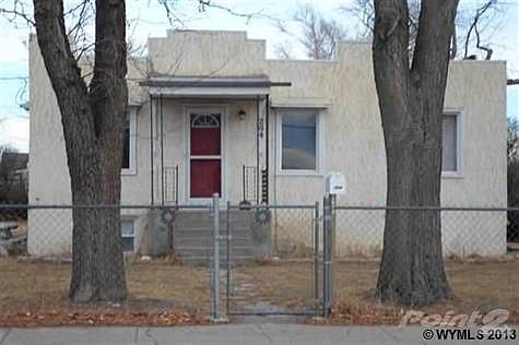 1st image of 204 W 15th Ave