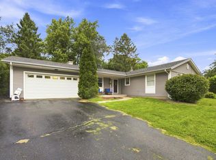 3121 Windsor LANE, Janesville, WI 53546