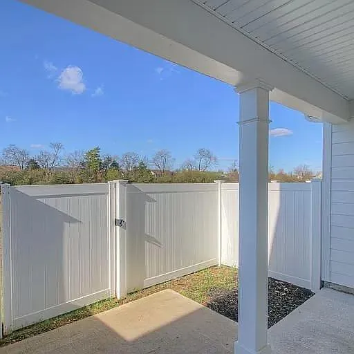 1847 Bethpage Dr — Photo 16