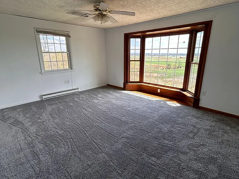 235 Reifsnyder Rd — Photo 6