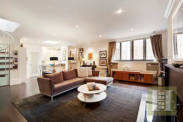 Sold by Halstead Real Estate | media 8