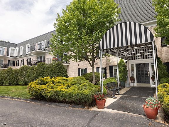 3rd image of 1851 King James Pkwy APT 113