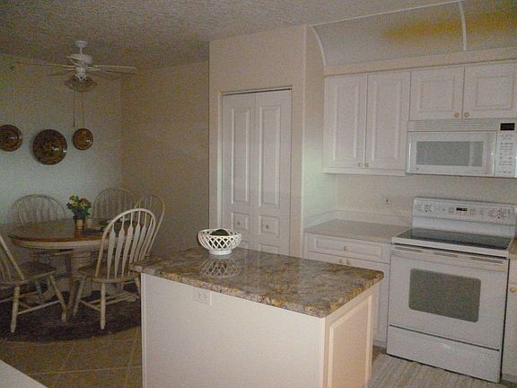 3rd image of 2085 Highway A1a APT 3503C