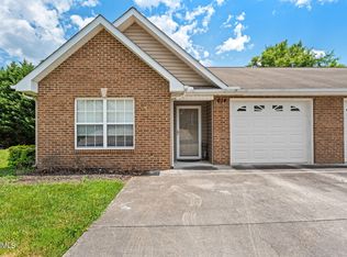614 Yellow Leaf Way, Knoxville, TN 37912