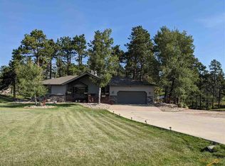8700 Heather Dr, Rapid City, SD 57702