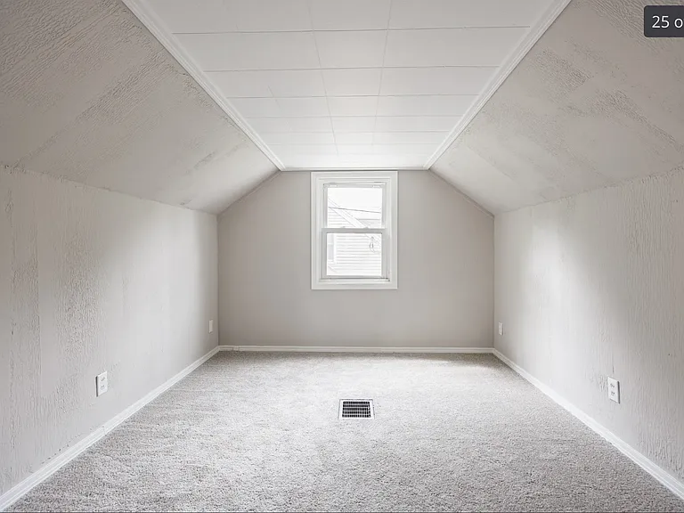 35 Briggs Ave — Photo 18