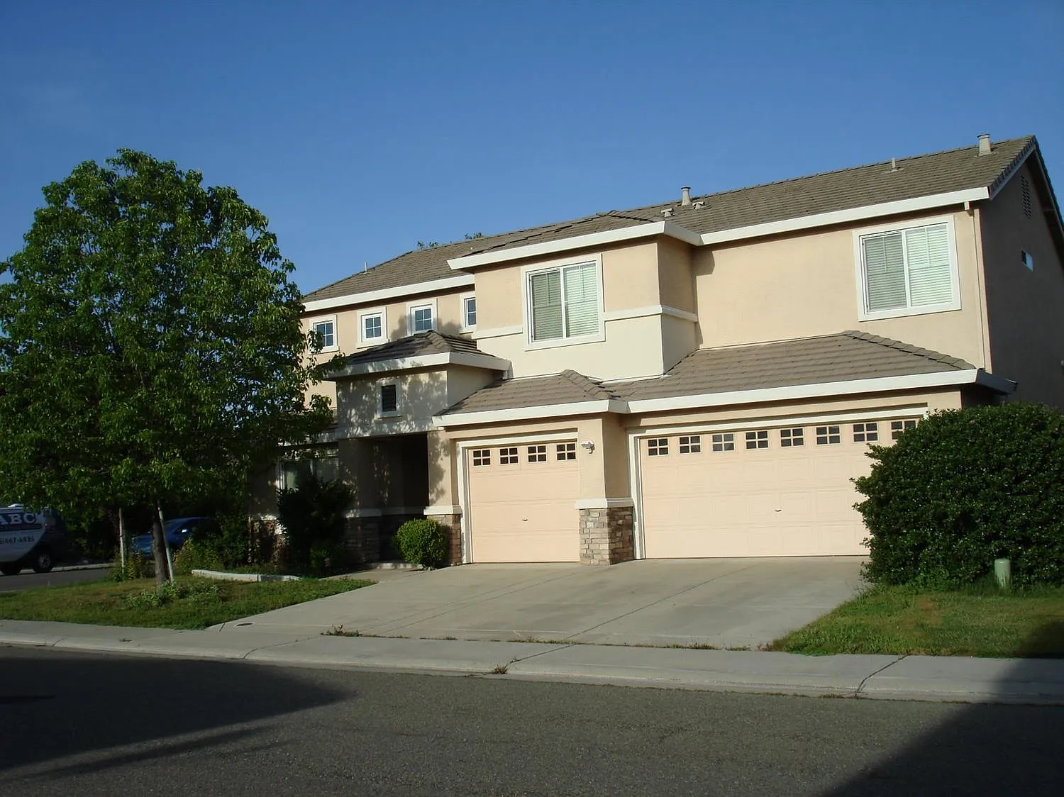 8613 Alissa Way photo 1