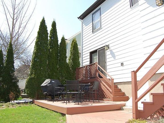Enjoy the outside. Deck is accessible from kitchen and livingroom.
