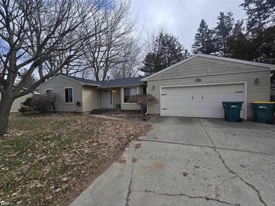 620 Carpenter Rd, Flushing, MI, 48433