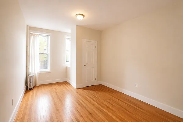 Bedroom, photo 3