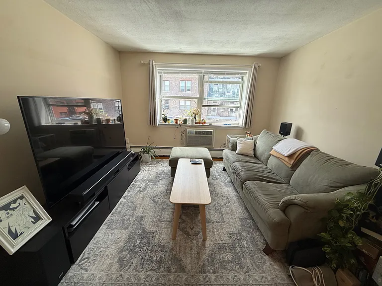 9 Commonwealth Ct #11 — Photo 4