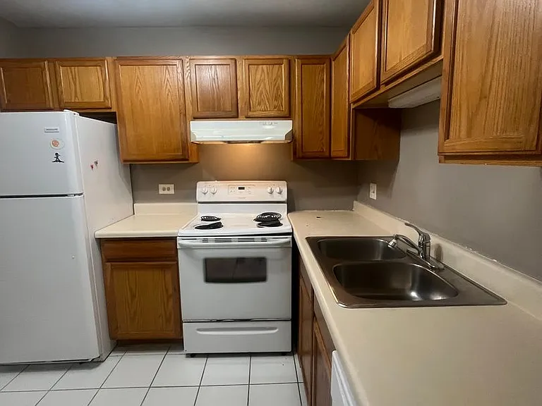 2342 W Nichols Rd — Photo 10