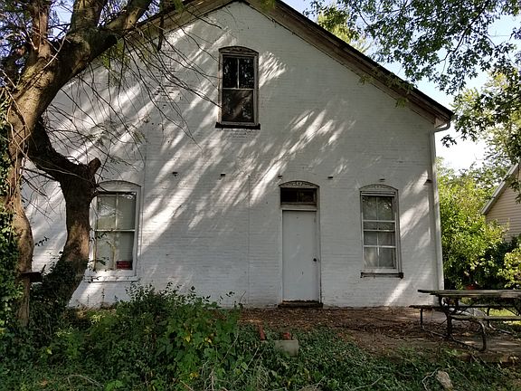 West Side-Concrete Porch