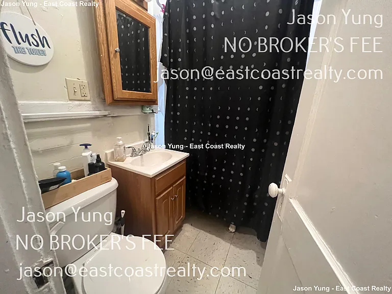 64 Woodstock Ave #4 — Photo 7
