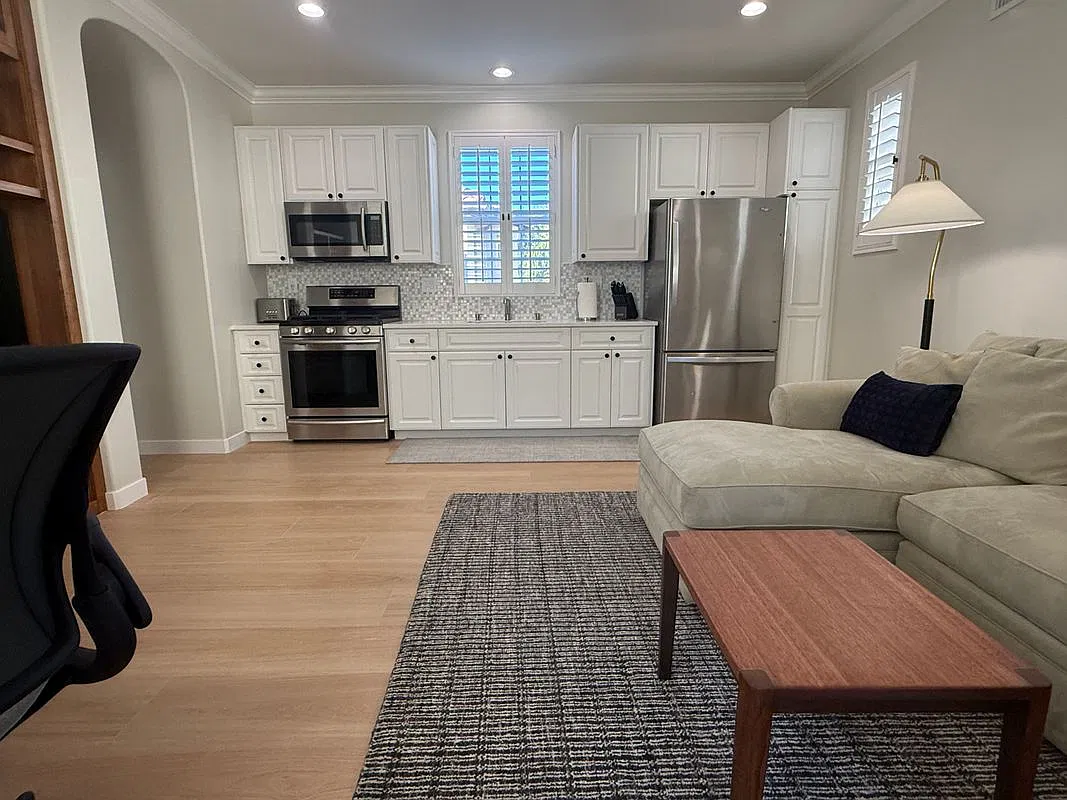 1 bed, 1.0 bath, 575 sqft, $2,500 — Photo 3