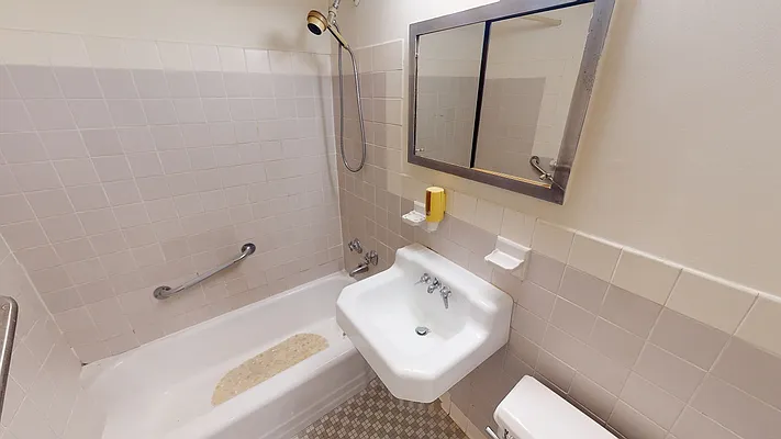 Sold by City Connections Realty | media 7