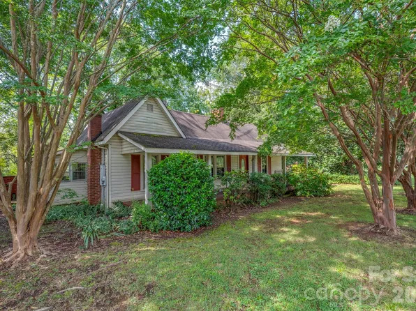 2300 Whitesides Rd, Forest City, NC 28043