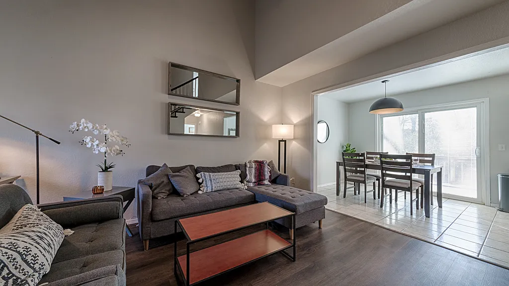 3 bed, 1400 sqft, $1,625 — Photo 2