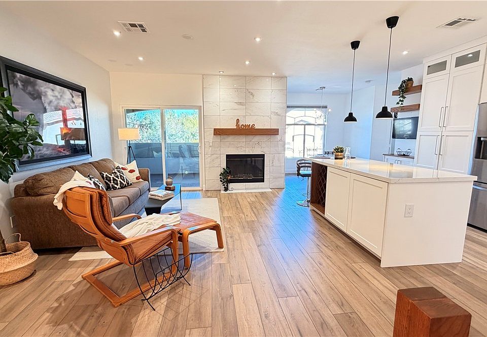 1st image of 2050 W Warm Springs Rd Unit 1121