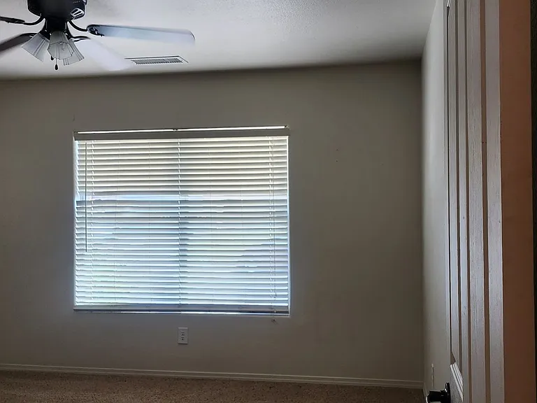 2010 S Clover Ln — Photo 3