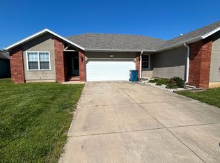 501 S James St APT B, Nixa, MO 65714