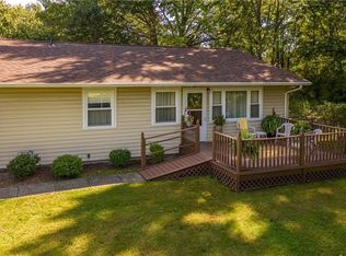 1049 Smith Ave, Hermitage, PA 16148