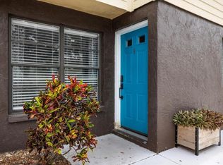 960 Highland St APT A6, Sarasota, FL 34234