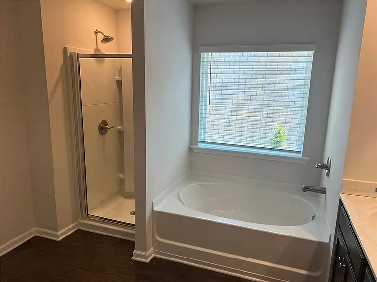 127 Berry Dr — Photo 14